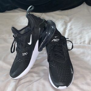 Women’s Nike Black AirMax 270’s